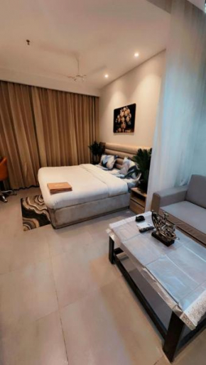Vinis riverside lounge